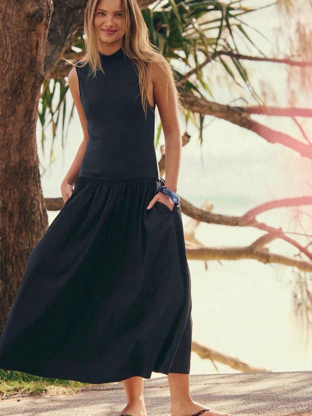 Women's Navy Sleeveless Maxi Skirt